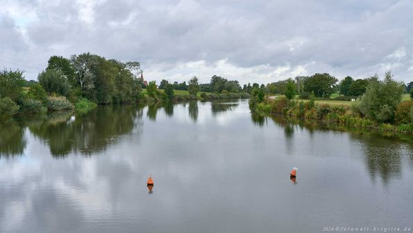 von der Brücke Blick zum Altmühlzuleiter 